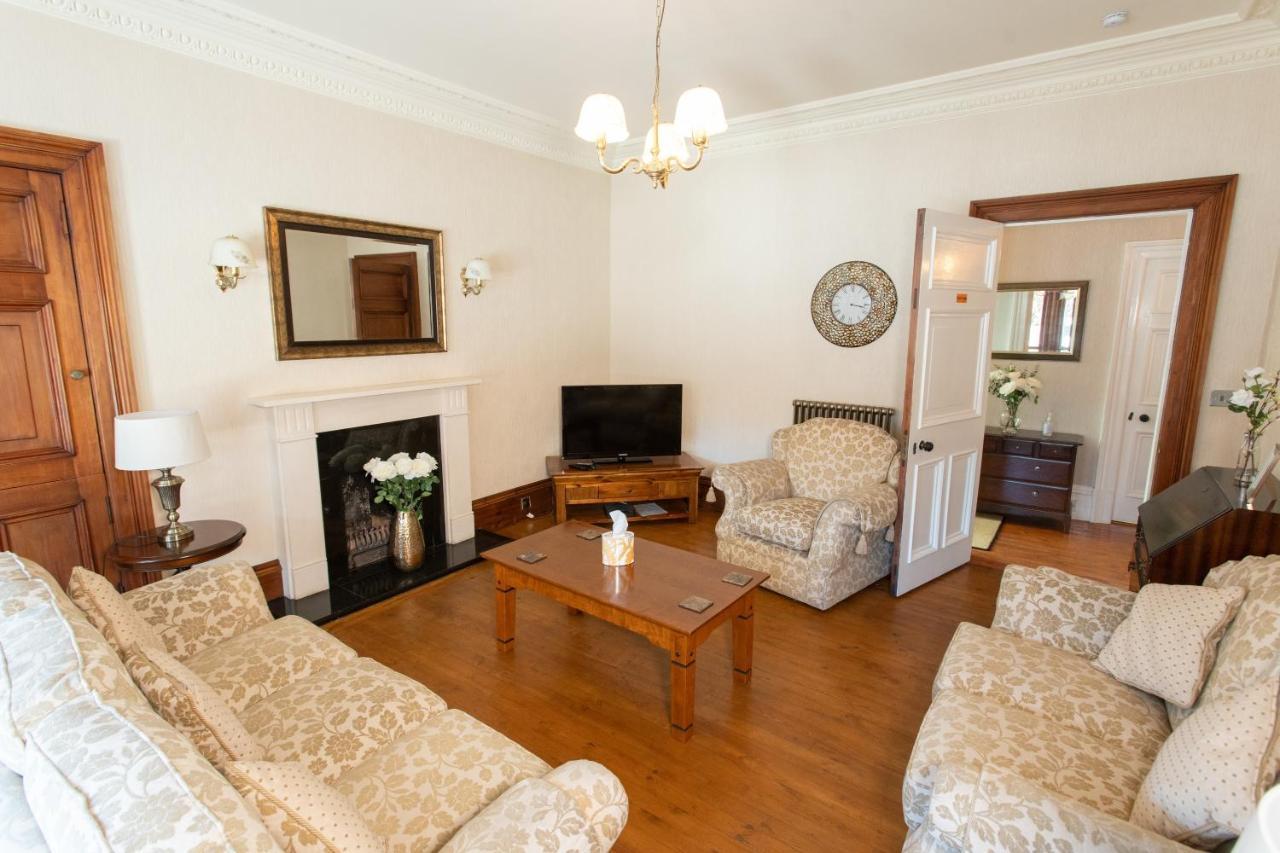 3 Bedroom Villa Attached To Host Home Free Parking Perth Ngoại thất bức ảnh